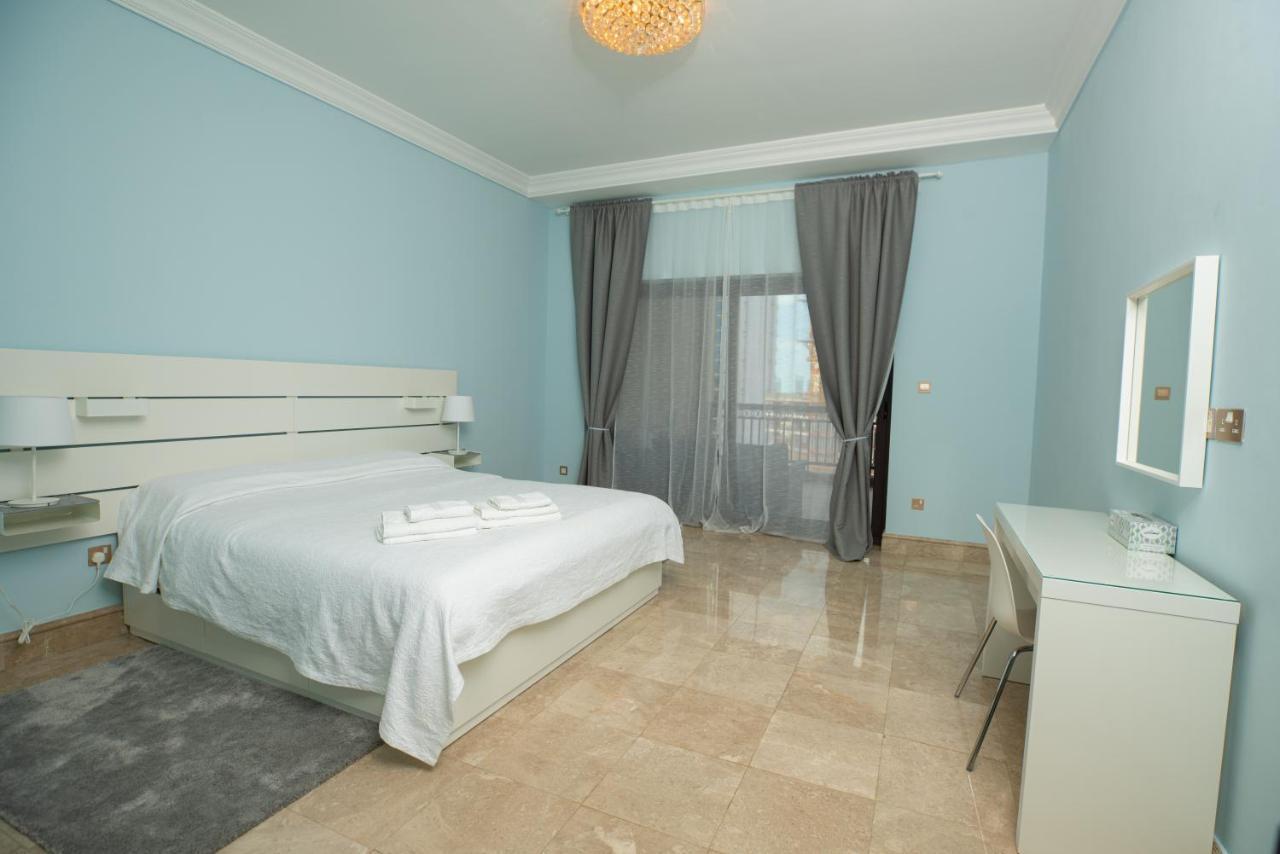 Gorgeous 2Br In Fairmont Apartamento Dubai Exterior foto